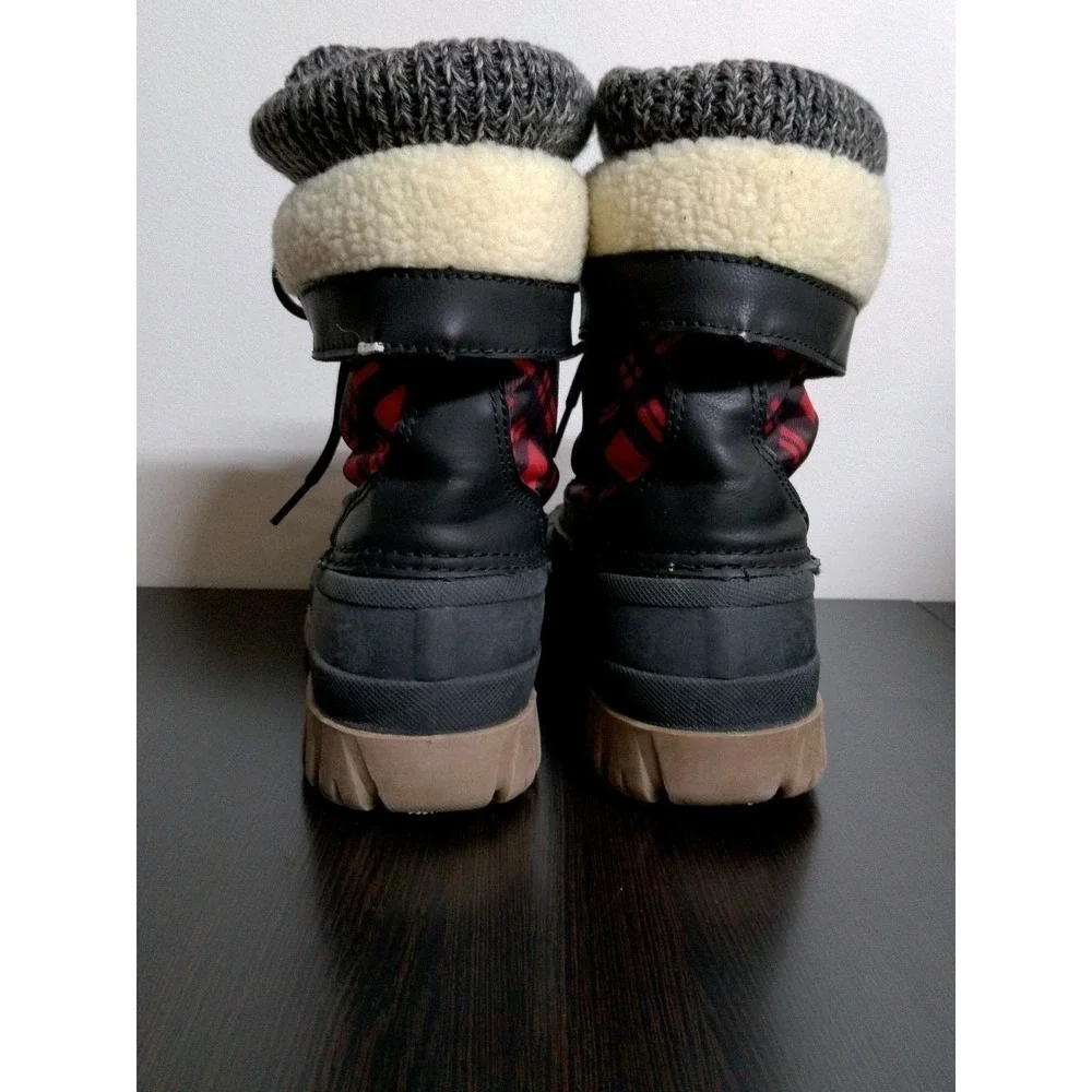 Women's Cougar Creek Lace Up Waterproof Faux Fur Lined Winter Boots- Size 7